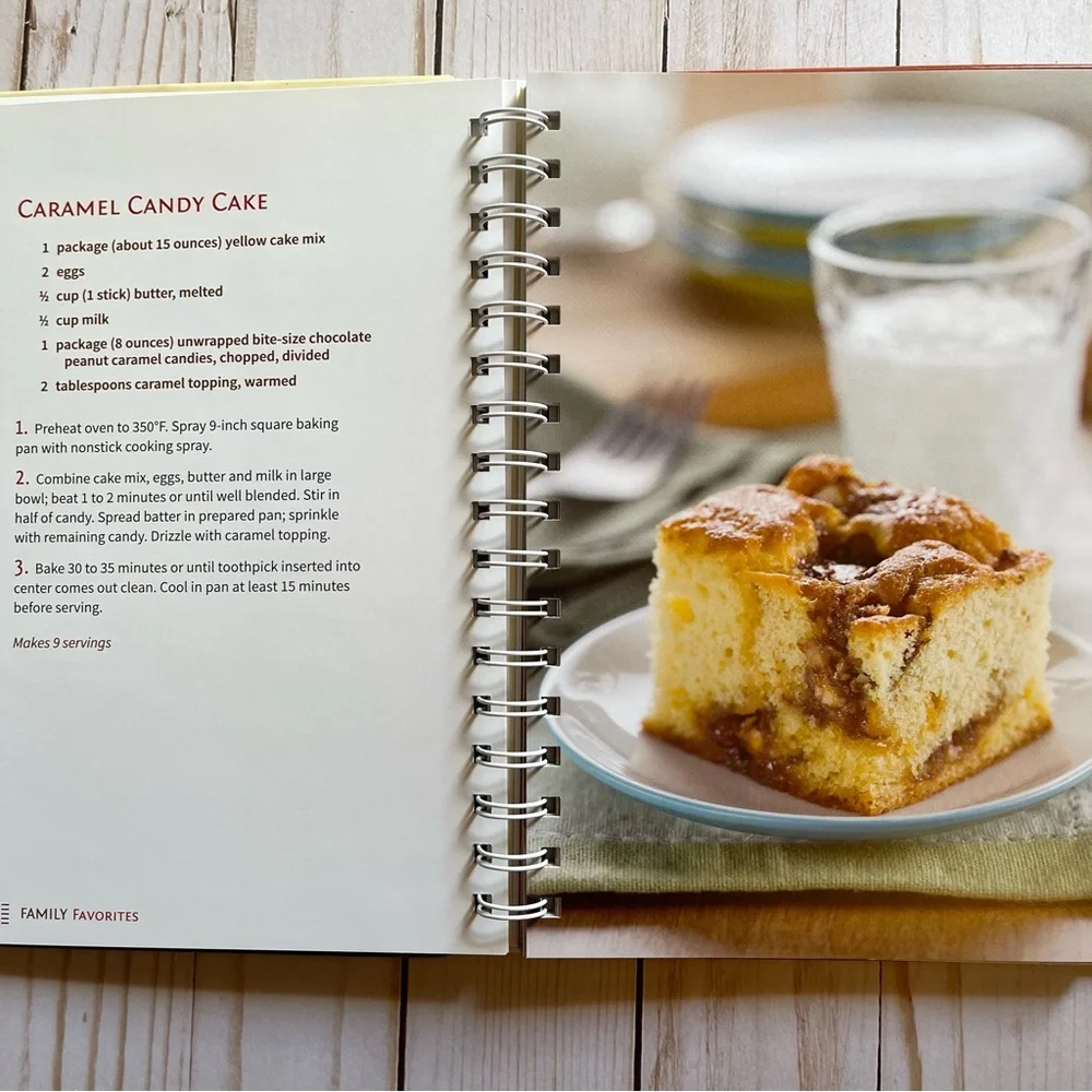 Dump Cakes & One Bowl Baking - Favorite Brand Name Recipes - Spiral Bound